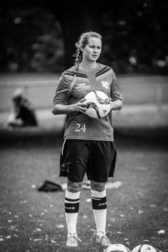 Bild 2552 - Frauen Kieler MTV - SV Henstedt Ulzburg 2 : Ergebnis: 2:6